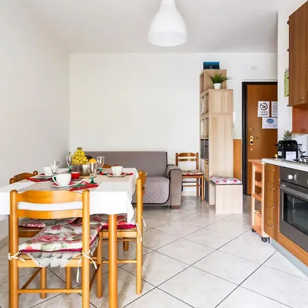 شقة Holihome_colombo - Open Space, 100m Dal Mare!